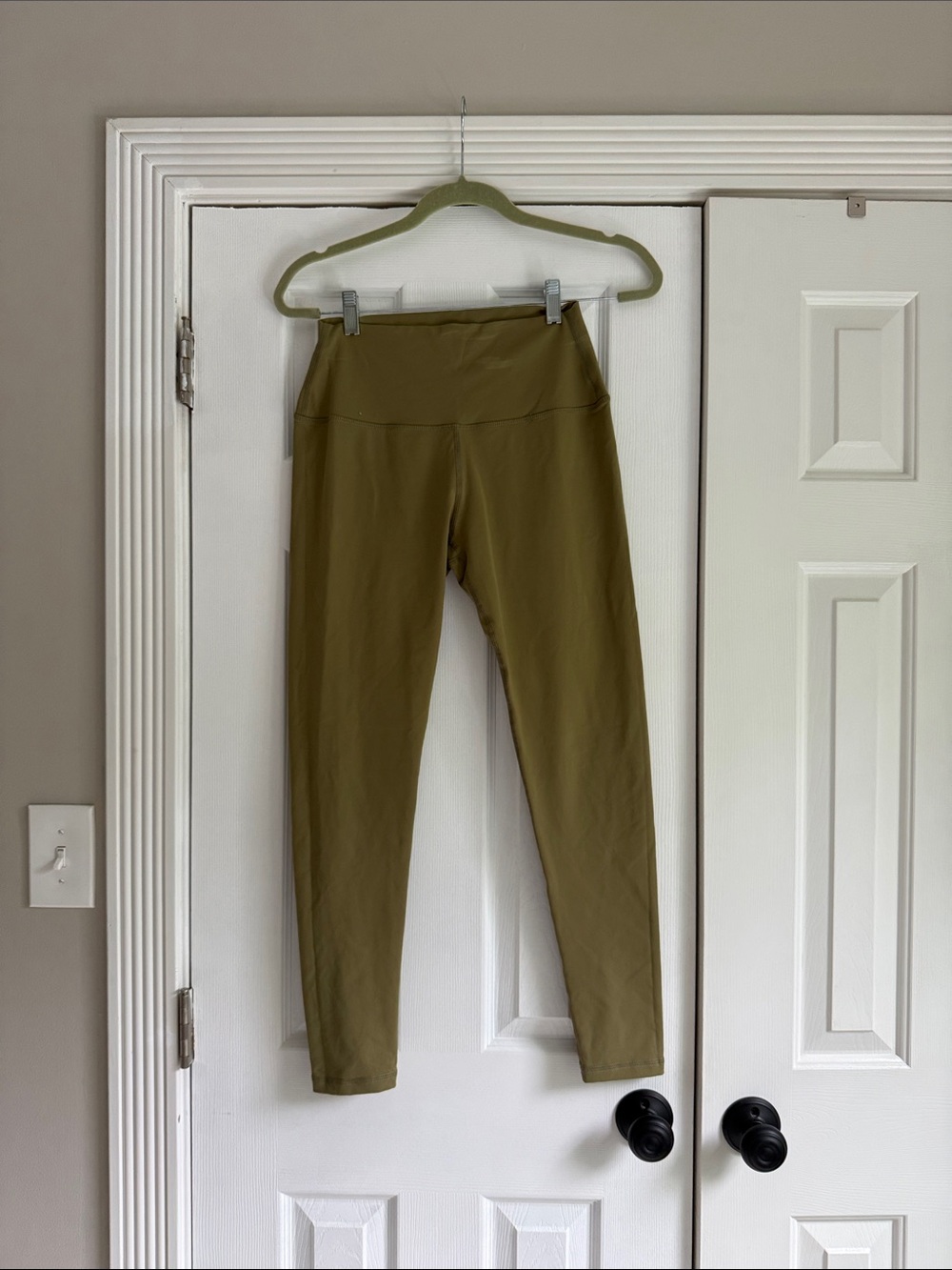 High-Rise Olive Green Leggings